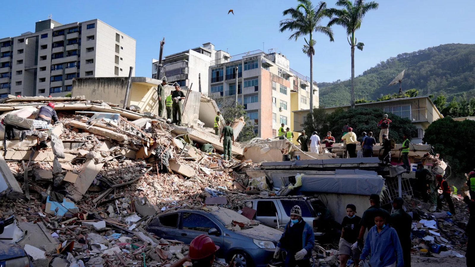 Terremoto de magnitude 7,4 sacode a Colômbia e chacoalha Bogotá